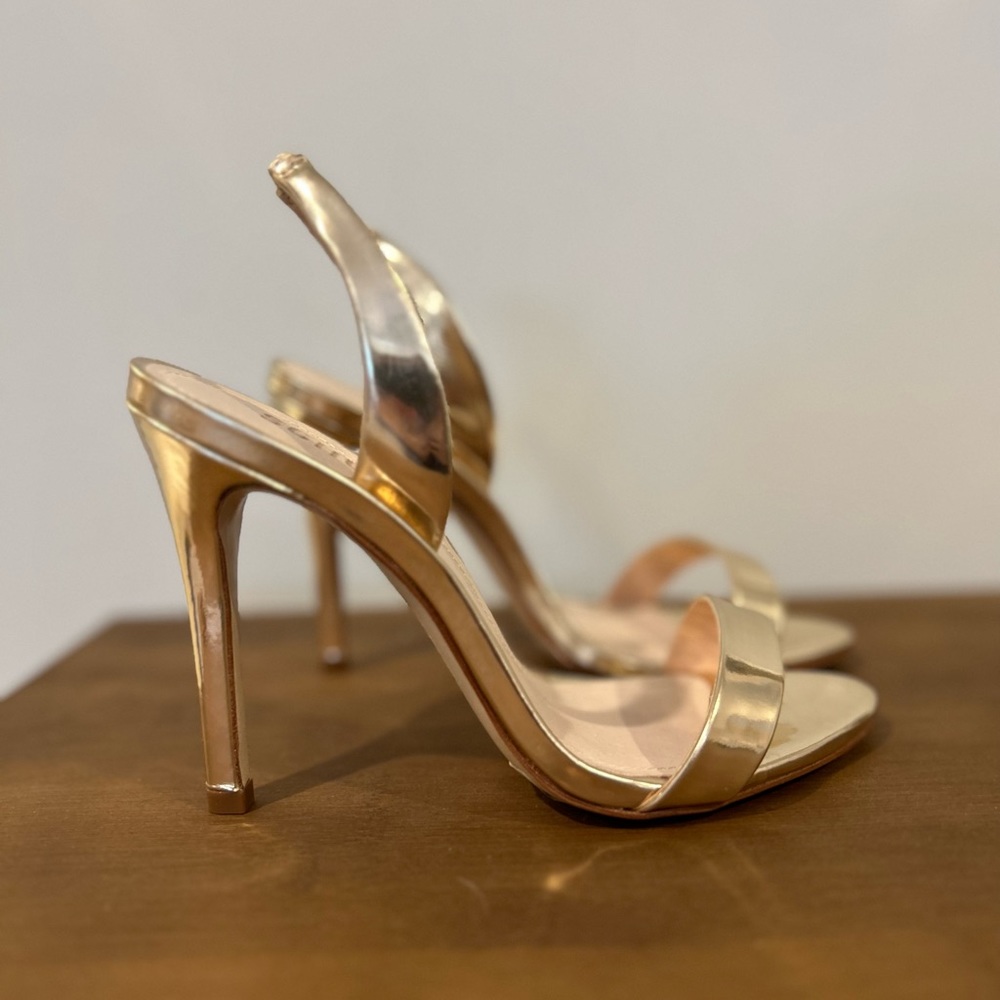 SCHUTZ Luriane Sandal - Gold